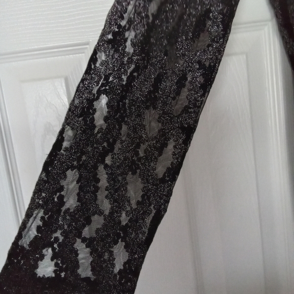 Jones New York Collection Blouse, Large, Black and Silver - Picture 4 of 4